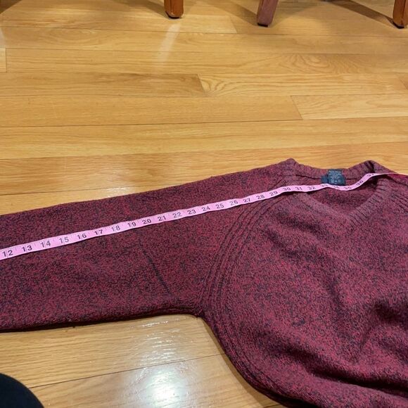 DOCKERS 𝅺21. XL men’s sweater. Some fading around the collar as pictured - Picture 6 of 7